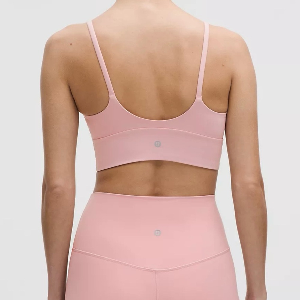 Like New Lululemon Focuser Scoop-Neck Bra Nulu
Light Support, A/B Cup- Pink Haze - Picture 2 of 7